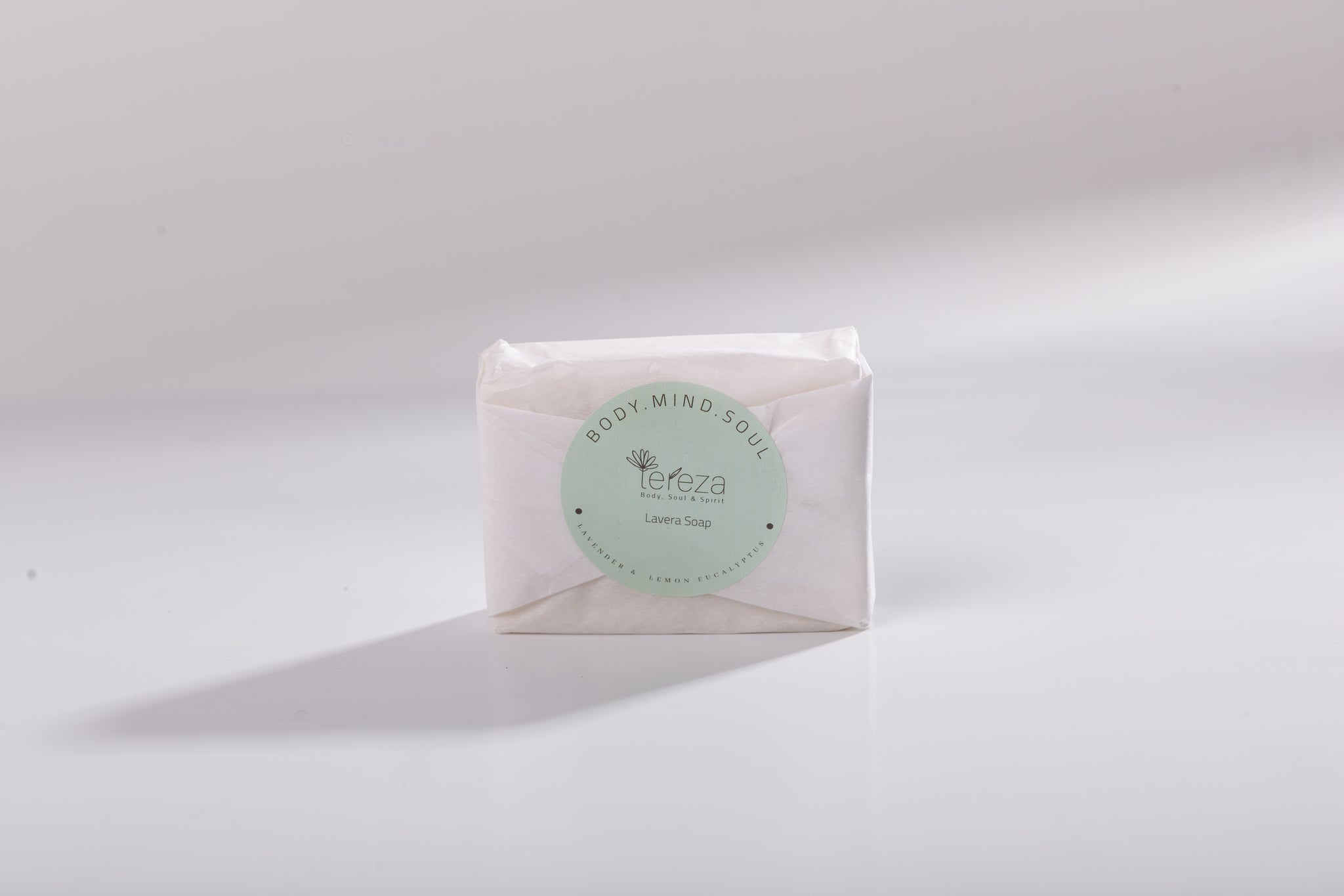 صابون Lavera – صابون وجه طبيعي مصنوع يدويًا